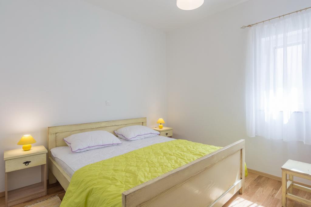 Stara Kuca Apartments Šimuni Dış mekan fotoğraf